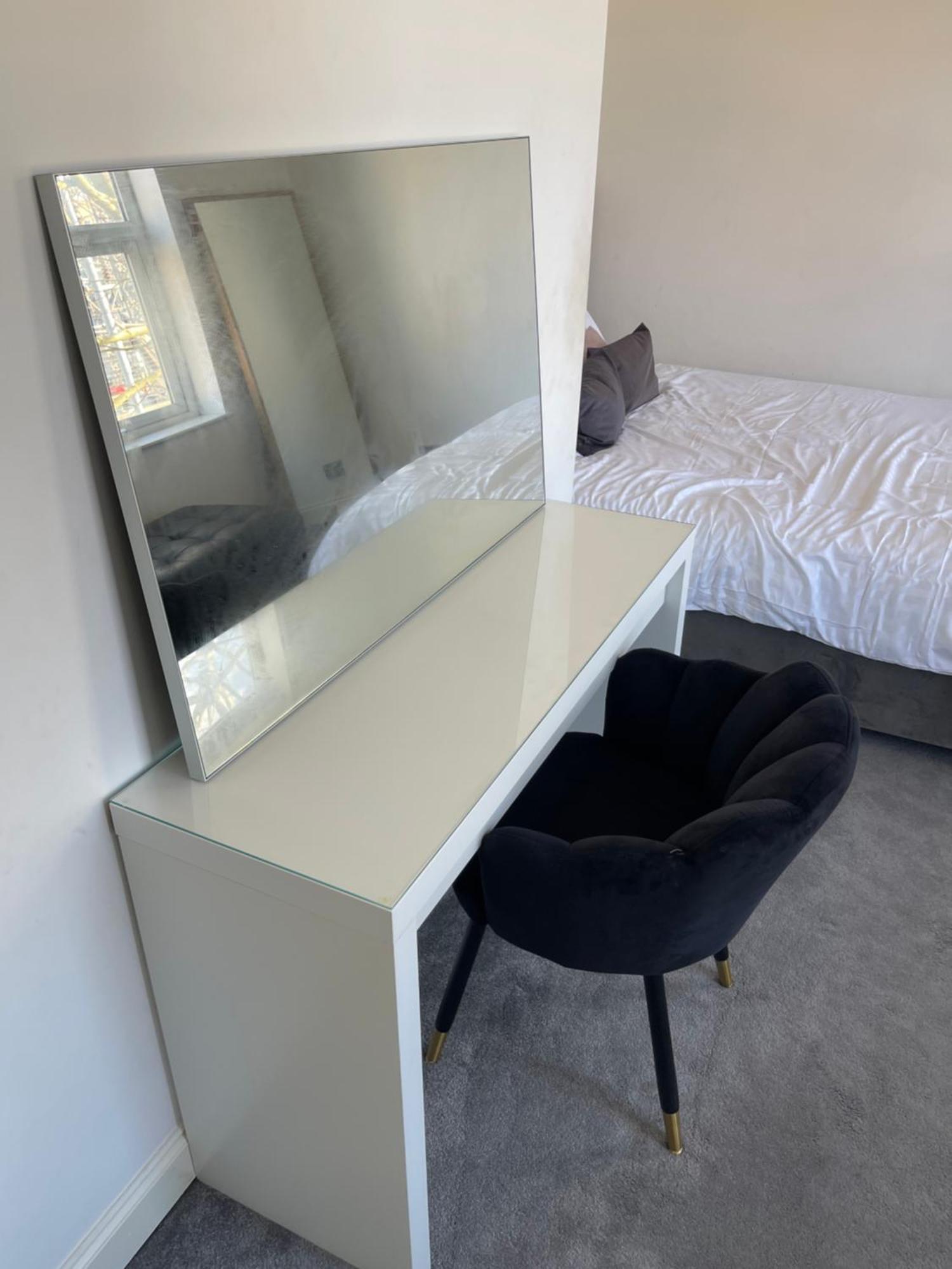Spacious 2 Bedroom With Garden And Driveway Near Wimbledon London